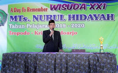 MTs. Nurul Hidayah Krian menggelar Wisuda Purna Siswa secara Daring di tengah pandemi Covid-19